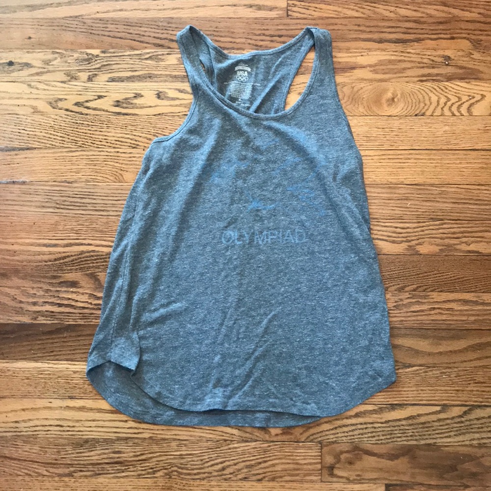 Graphic tank